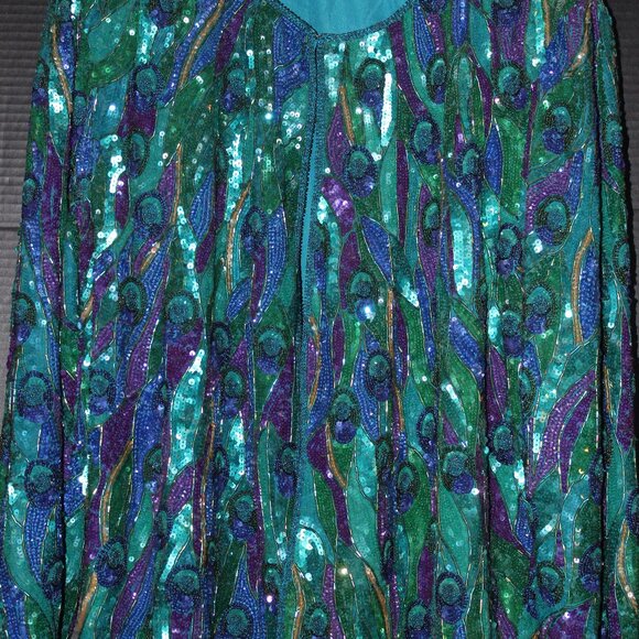 Elegant Ladies Hand Stiched Sequence Evening Jacket - Picture 1 of 4